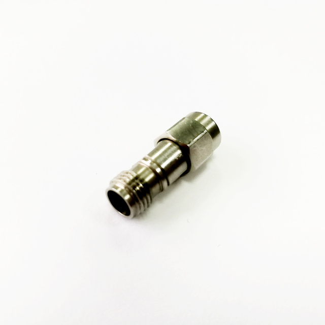 2.4mm female to 2.92mm male straight adapter 50 ohm T-5P4F06S-P9M-008